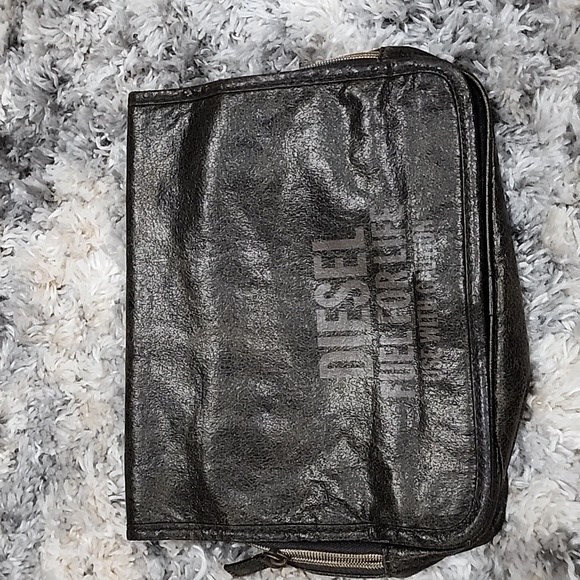 Diesel Other - DIESEL VINTAGE TRAVEL TOILETRY  BAG